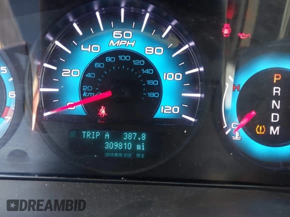 ✅ 2010 Ford Fusion SPORT • VIN: 3FAHP0KC6AR420729 • Lot: 43501267. Listed on IAAI with 309,810 mi. Free auction sales archive from the USA and detailed vehicle history report at DreamBid. Image 7.