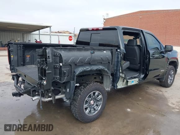 ✅ 2024 GMC Sierra 1500 AT4 • VIN: 1GTUUEEL6RZ346729 • Лот: 41465284. Опубликован ранее на IAAI с пробегом 4 701 миль. Бесплатный доступ к архиву аукционных продаж из США и подробный отчёт об истории автомобиля на DreamBid. Изображение 6.