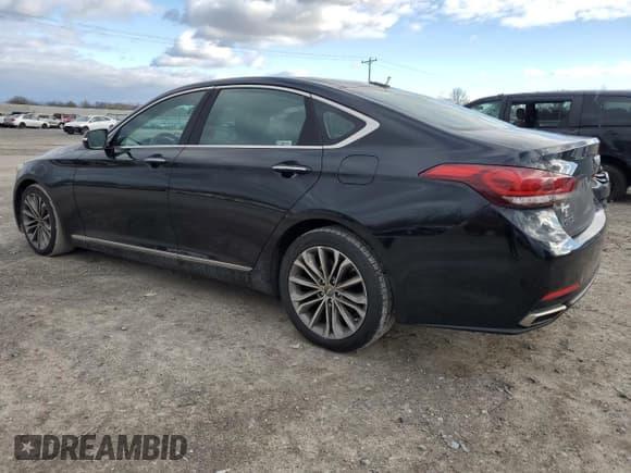 ✅ 2015 Hyundai Genesis 3.8L • VIN: KMHGN4JE2FU018305 • Лот: 92495395. Опубликован ранее на Copart с пробегом 127 306 миль. Бесплатный доступ к архиву аукционных продаж из США и подробный отчёт об истории автомобиля на DreamBid. Изображение 2.