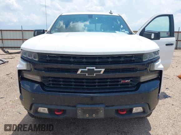 ✅ 2019 Chevrolet Silverado 1500 LT Trail Boss • VIN: 3GCPYFED3KG123716 • Lot: 42710140. Wystawiony na IAAI z przebiegiem 118 170 mil. Bezpłatny archiwum sprzedaży aukcyjnych z USA i szczegółowy raport historii pojazdu na DreamBid. Zdjęcie 6.