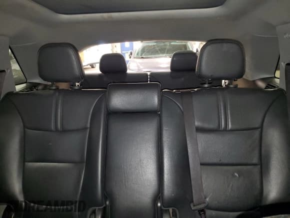 ✅ 2011 Kia Sorento SX • VIN: 5XYKW4A22BG129417 • Lot: 91452095. Listed on Copart with 198,914 mi. Free auction sales archive from the USA and detailed vehicle history report at DreamBid. Image 10.