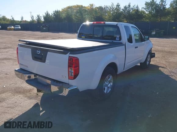 ✅ 2013 Nissan Frontier SV • VIN: 1N6BD0CT1DN737832 • Lot: 43503457. Listed on IAAI with 593,332 mi. Free auction sales archive from the USA and detailed vehicle history report at DreamBid. Image 4.