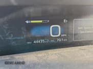 ✅ 2018 Toyota Prius Plus • VIN: JTDKARFP5J3103493 • Lot: 93745335. Wystawiony na Copart z przebiegiem 44 435 mil. Bezpłatny archiwum sprzedaży aukcyjnych z USA i szczegółowy raport historii pojazdu na DreamBid. Zdjęcie 9.