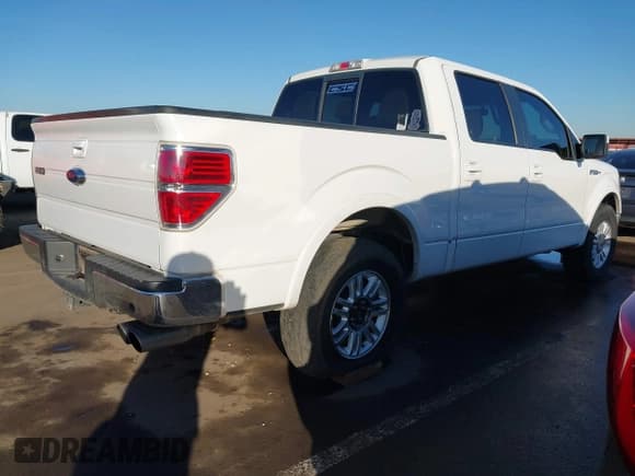 ✅ 2014 Ford F-150 XLT • VIN: 1FTFW1CT2EKE14574 • Lot: 43635239. Listed on IAAI with 158,452 mi. Free auction sales archive from the USA and detailed vehicle history report at DreamBid. Image 4.