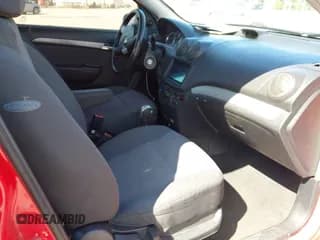 ✅ 2011 Chevrolet Aveo 1LT • VIN: KL1TD5DE0BB151956 • Lot: 42083842. Wystawiony na IAAI z przebiegiem 115 607 mil. Bezpłatny archiwum sprzedaży aukcyjnych z USA i szczegółowy raport historii pojazdu na DreamBid. Zdjęcie 5.