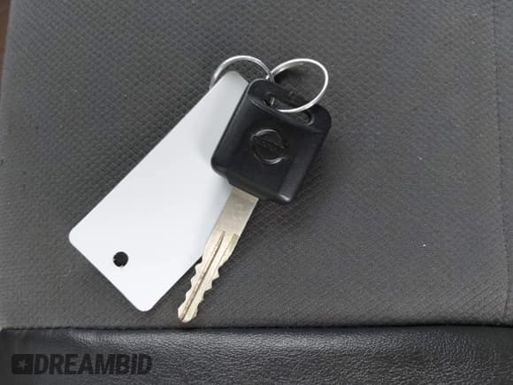 ✅ 2018 Nissan NV200 SV • VIN: 3N6CM0KN3JK693681 • Lot: 42367555. Wystawiony na IAAI z przebiegiem 122 527 mil. Bezpłatny archiwum sprzedaży aukcyjnych z USA i szczegółowy raport historii pojazdu na DreamBid. Zdjęcie 11.