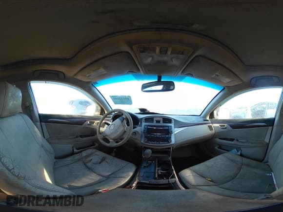 ✅ 2011 Toyota Avalon • VIN: 4T1BK3DB7BU393700 • Лот: 43133242. Опубликован ранее на IAAI с пробегом 355 703 миль. Бесплатный доступ к архиву аукционных продаж из США и подробный отчёт об истории автомобиля на DreamBid. Изображение 19.