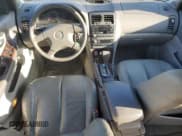 ✅ 2000 Nissan Maxima GXE • VIN: JN1CA31A9YT208023 • Lot: 75915954. Wystawiony na Copart z przebiegiem 238 422 mil. Bezpłatny archiwum sprzedaży aukcyjnych z USA i szczegółowy raport historii pojazdu na DreamBid. Zdjęcie 8.