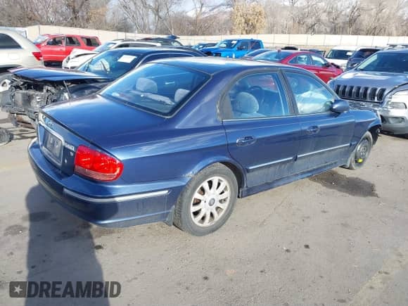 2004 Hyundai Sonata GLS z VIN KMHWF35H04A942974, wystawiony jako IAAI lot #41218153 z przebiegiem 247 513 mil mil oraz . Historia ofert i sprzedaży dostępna na DreamBid. Obrazek 4.