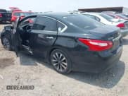 ✅ 2017 Nissan Altima SR • VIN: 1N4AL3AP4HC125429 • Lot: 42425513. Listed on IAAI with 159,192 mi. Free auction sales archive from the USA and detailed vehicle history report at DreamBid. Image 3.