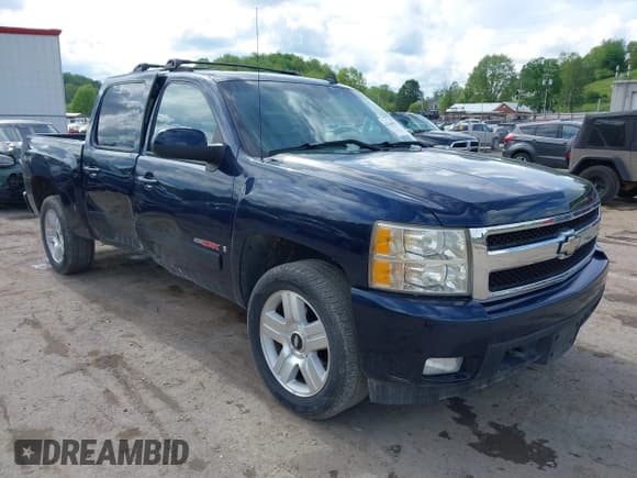 ✅ 2007 Chevrolet Silverado 1500 LTZ • VIN: 2GCEK13Y271519024 • Lot: 42160012. Listed on IAAI with 174,055 mi. Free auction sales archive from the USA and detailed vehicle history report at DreamBid. Image 1.