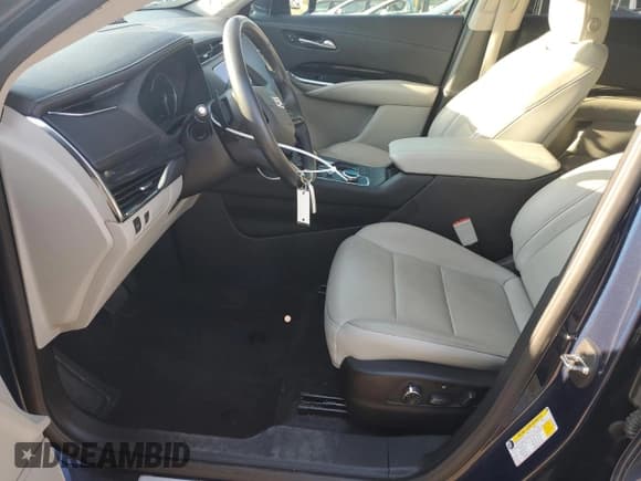 ✅ 2019 Cadillac XT4 FWD Premium Luxury • VIN: 1GYFZCR45KF188354 • Lot: 53024415. Listed on Copart with 41,710 mi. Free auction sales archive from the USA and detailed vehicle history report at DreamBid. Image 7.