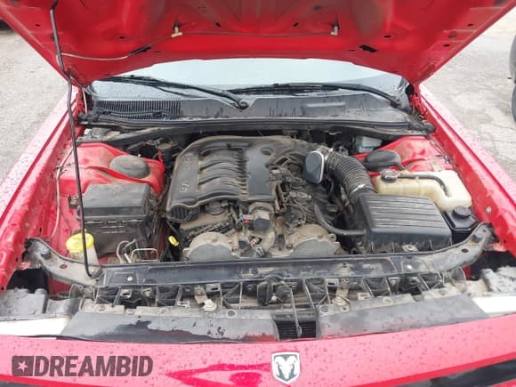 ✅ 2010 Dodge Challenger SE • VIN: 2B3CJ4DV7AH282272 • Lot: 43482588. Listed on IAAI with 193,000 mi. Free auction sales archive from the USA and detailed vehicle history report at DreamBid. Image 10.