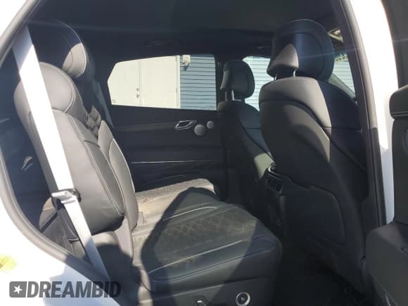 ✅ 2025 Genesis GV80 Coupe 3.5T • VIN: KMUJAESC7SU228902 • Lot: 56232095. Wystawiony na Copart z przebiegiem 6 737 mil. Bezpłatny archiwum sprzedaży aukcyjnych z USA i szczegółowy raport historii pojazdu na DreamBid. Zdjęcie 11.