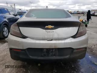 ✅ 2017 Chevrolet Volt LT • VIN: 1G1RC6S58HU102489 • Lot: 43685984. Wystawiony na Copart z przebiegiem Nie podano. Bezpłatny archiwum sprzedaży aukcyjnych z USA i szczegółowy raport historii pojazdu na DreamBid. Zdjęcie 6.