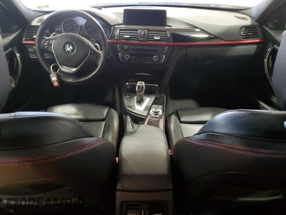 ✅ 2012 BMW 3 Series 328i • VIN: WBA3A5C53CF256646 • Lot: 89540165. Listed on Copart with 150,178 mi. Free auction sales archive from the USA and detailed vehicle history report at DreamBid. Image 8.