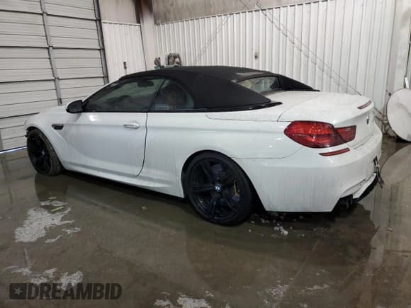 ✅ 2016 BMW M6 • VIN: WBS6G9C58GD932069 • Lot: 55722063. Wystawiony na Copart z przebiegiem 61 793 mil. Bezpłatny archiwum sprzedaży aukcyjnych z USA i szczegółowy raport historii pojazdu na DreamBid. Zdjęcie 2.