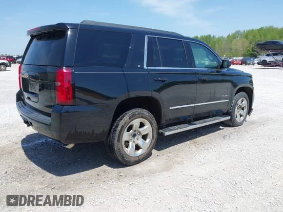 ✅ 2019 Chevrolet Tahoe LT • VIN: 1GNSCBKC4KR231153 • Lot: 42017325. Listed on IAAI with 116,960 mi. Free auction sales archive from the USA and detailed vehicle history report at DreamBid. Image 4.