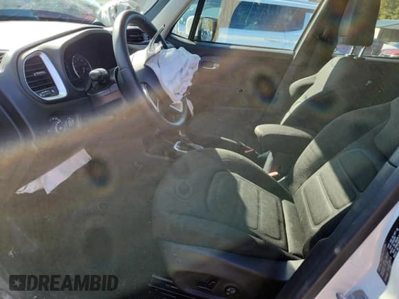 ✅ 2019 Jeep Renegade Latitude • VIN: ZACNJABB2KPJ87405 • Lot: 90550235. Listed on Copart with 74,763 mi. Free auction sales archive from the USA and detailed vehicle history report at DreamBid. Image 7.