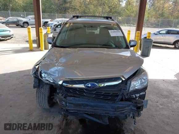 2017 Subaru Forester Limited with VIN JF2SJAJC9HH541129, listed as a IAAI auction lot 43401928 with 91,345 mi miles and . Bid and sale history available at DreamBid. Image 13.