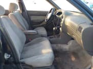 ✅ 1995 Toyota Camry LE • VIN: JT2GK12E5S0124624 • Lot: 43744869. Wystawiony na IAAI z przebiegiem 322 617 mil. Bezpłatny archiwum sprzedaży aukcyjnych z USA i szczegółowy raport historii pojazdu na DreamBid. Zdjęcie 5.