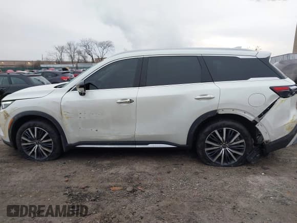 ✅ 2023 Infiniti QX60 Sensory • VIN: 5N1DL1GS6PC370539 • Лот: 41355475. Опубликован ранее на IAAI с пробегом 29 193 миль. Бесплатный доступ к архиву аукционных продаж из США и подробный отчёт об истории автомобиля на DreamBid. Изображение 13.