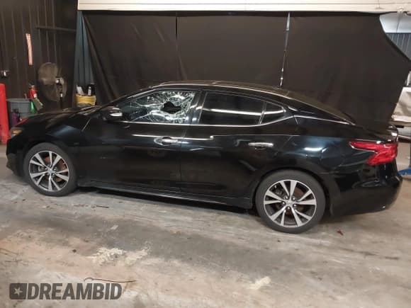 ✅ 2017 Nissan Maxima SR • VIN: 1N4AA6AP9HC366183 • Лот: 39882700. Опубликован ранее на IAAI с пробегом 94 132 миль. Бесплатный доступ к архиву аукционных продаж из США и подробный отчёт об истории автомобиля на DreamBid. Изображение 6.