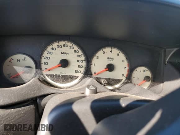 2003 Dodge Neon SXT z VIN 1B3ES56C83D106967, wystawiony jako Copart lot #62285514 z przebiegiem Nie podano mil oraz Szkoda całkowita • Salvage title. Historia ofert i sprzedaży dostępna na DreamBid. Obrazek 9.