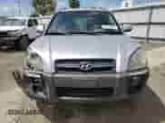 2005 Hyundai Tucson GLS with VIN KM8JN12DX5U079717, listed as a Copart auction lot 49110634 with 178,731 mi miles and Salvage title. Bid and sale history available at DreamBid. Image 5.