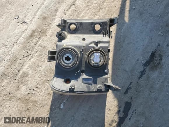 ✅ 2012 GMC Sierra 1500 SLE • VIN: 3GTP2VE72CG105909 • Лот: 81972245. Опубликован ранее на Copart с пробегом 202 483 миль. Бесплатный доступ к архиву аукционных продаж из США и подробный отчёт об истории автомобиля на DreamBid. Изображение 12.