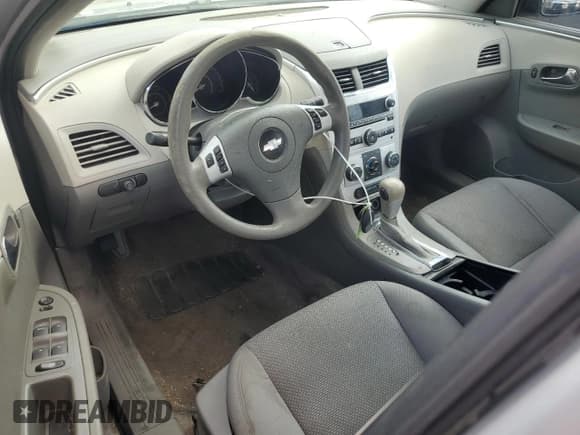 ✅ 2012 Chevrolet Malibu 1LS • VIN: 1G1ZB5E00CF347748 • Лот: 68728634. Опубликован ранее на Copart с пробегом 145 190 миль. Бесплатный доступ к архиву аукционных продаж из США и подробный отчёт об истории автомобиля на DreamBid. Изображение 8.