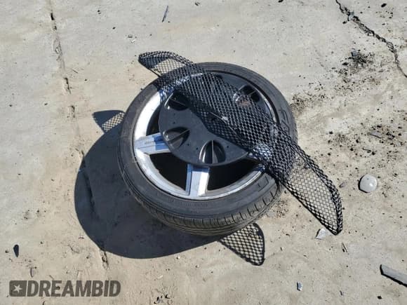 ✅ 2008 Mercedes-Benz E 350 Luxury • VIN: WDBUF56X98B305559 • Lot: 82545405. Wystawiony na Copart z przebiegiem 141 095 mil. Bezpłatny archiwum sprzedaży aukcyjnych z USA i szczegółowy raport historii pojazdu na DreamBid. Zdjęcie 12.