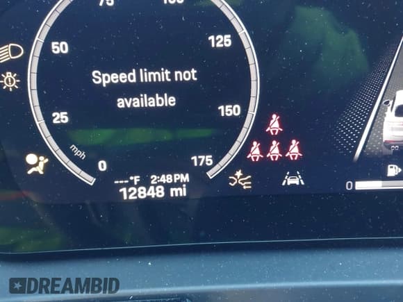 ✅ 2024 Porsche Cayenne • VIN: WP1AA2AYXRDA01534 • Лот: 41305797. Опубликован ранее на IAAI с пробегом 12 848 миль. Бесплатный доступ к архиву аукционных продаж из США и подробный отчёт об истории автомобиля на DreamBid. Изображение 16.