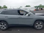 ✅ 2020 Jeep Cherokee Limited • VIN: 1C4PJMDX7LD505976 • Lot: 42515544. Listed on IAAI with 68,531 mi. Free auction sales archive from the USA and detailed vehicle history report at DreamBid. Image 13.