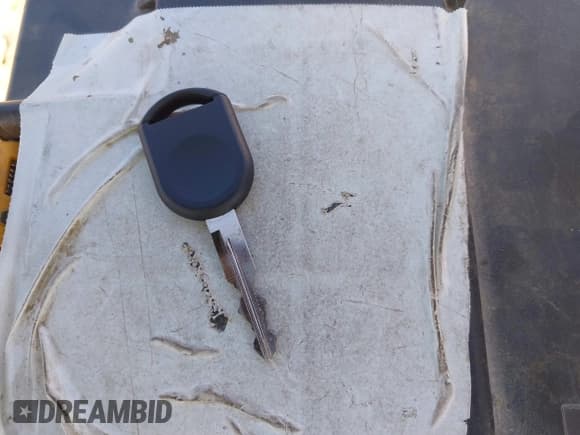 ✅ 2006 Ford Escape Hybrid • VIN: 1FMYU96H16KB36736 • Lot: 42972317. Wystawiony na IAAI z przebiegiem 136 194 mil. Bezpłatny archiwum sprzedaży aukcyjnych z USA i szczegółowy raport historii pojazdu na DreamBid. Zdjęcie 11.