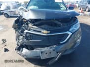 ✅ 2020 Chevrolet Equinox LT • VIN: 3GNAXKEV0LS585652 • Lot: 43635566. Wystawiony na IAAI z przebiegiem 103 292 mil. Bezpłatny archiwum sprzedaży aukcyjnych z USA i szczegółowy raport historii pojazdu na DreamBid. Zdjęcie 6.