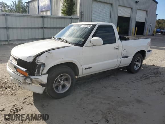 1998 Chevrolet S-10 LS с VIN 1GCCS1449W8235985, выставлен на аукционе Copart как лот 75587934 с пробегом 187 237 миль миль и Списание • Salvage title. История ставок и продаж доступна на DreamBid. Изображение 1.