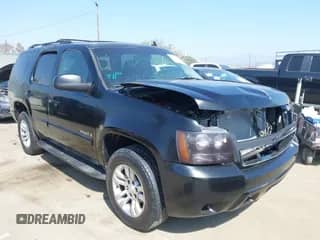 2007 Chevrolet Tahoe LT с VIN 1GNFC13067J381397, выставлен на аукционе IAAI как лот 43352347 с пробегом 141 341 миль миль и . История ставок и продаж доступна на DreamBid. Изображение 1.