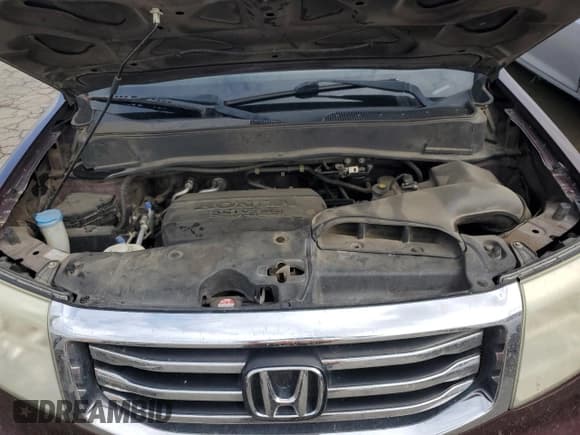 ✅ 2015 Honda Pilot LX • VIN: 5FNYF3H27FB027537 • Lot: 69251235. Wystawiony na Copart z przebiegiem 209 650 mil. Bezpłatny archiwum sprzedaży aukcyjnych z USA i szczegółowy raport historii pojazdu na DreamBid. Zdjęcie 12.