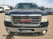 ✅ 2011 GMC Sierra 2500HD SLE • VIN: 1GT120C89BF155906 • Лот: 50648005. Опубликован ранее на Copart с пробегом 185 666 миль. Бесплатный доступ к архиву аукционных продаж из США и подробный отчёт об истории автомобиля на DreamBid. Изображение 5.