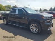 ✅ 2019 Chevrolet Silverado 1500 High Country • VIN: 1GCUYHEL7KZ196691 • Lot: 69539204. Wystawiony na Copart z przebiegiem 174 842 mil. Bezpłatny archiwum sprzedaży aukcyjnych z USA i szczegółowy raport historii pojazdu na DreamBid. Zdjęcie 4.