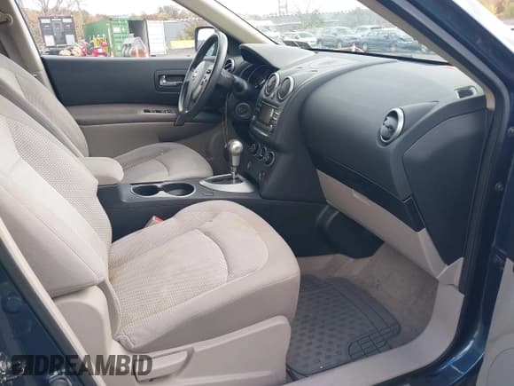 ✅ 2013 Nissan Rogue S • VIN: JN8AS5MV7DW641574 • Lot: 43595182. Wystawiony na IAAI z przebiegiem 88 190 mil. Bezpłatny archiwum sprzedaży aukcyjnych z USA i szczegółowy raport historii pojazdu na DreamBid. Zdjęcie 5.