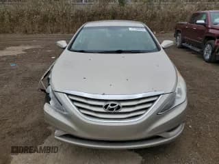 ✅ 2011 Hyundai Sonata GLS • VIN: 5NPEB4AC6BH045711 • Lot: 77166044. Listed on Copart with 135,772 mi. Free auction sales archive from the USA and detailed vehicle history report at DreamBid. Image 5.