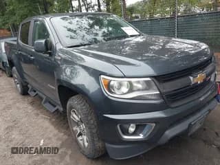 ✅ 2019 Chevrolet Colorado 4WD Z71 • VIN: 1GCPTDE14K1141018 • Лот: 43328790. Опубликован ранее на IAAI с пробегом 183 824 миль. Бесплатный доступ к архиву аукционных продаж из США и подробный отчёт об истории автомобиля на DreamBid. Изображение 1.