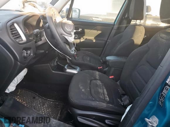 ✅ 2022 Jeep Renegade Latitude • VIN: ZACNJDB1XNPN92005 • Lot: 91638205. Wystawiony na Copart z przebiegiem Nie podano. Bezpłatny archiwum sprzedaży aukcyjnych z USA i szczegółowy raport historii pojazdu na DreamBid. Zdjęcie 7.