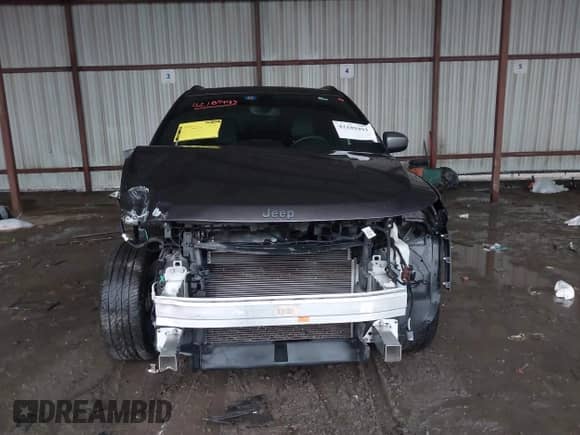 2021 Jeep Compass 80th Anniversary z VIN 3C4NJCEB6MT577171, wystawiony jako IAAI lot #42189493 z przebiegiem 42 531 mil mil oraz . Historia ofert i sprzedaży dostępna na DreamBid. Obrazek 13.