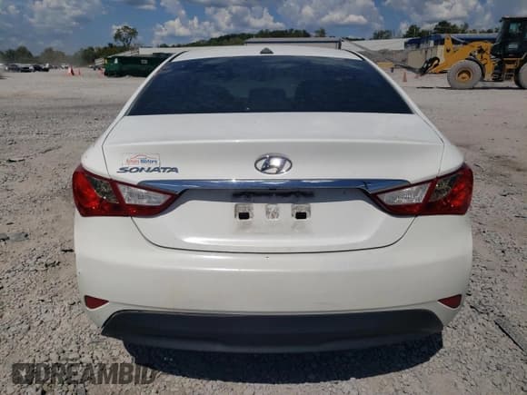 ✅ 2014 Hyundai Sonata GLS • VIN: 5NPEB4AC6EH918183 • Lot: 69816064. Listed on Copart with 228,584 mi. Free auction sales archive from the USA and detailed vehicle history report at DreamBid. Image 6.
