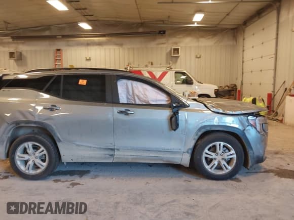 ✅ 2024 GMC Terrain SLE • VIN: 3GKALMEG4RL399007 • Lot: 43393066. Wystawiony na IAAI z przebiegiem Nie podano. Bezpłatny archiwum sprzedaży aukcyjnych z USA i szczegółowy raport historii pojazdu na DreamBid. Zdjęcie 13.