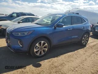 ✅ 2023 Ford Escape Platinum • VIN: 1FMCU9JZ5PUA29687 • Лот: 63782165. Опубликован ранее на Copart с пробегом 7 106 миль. Бесплатный доступ к архиву аукционных продаж из США и подробный отчёт об истории автомобиля на DreamBid. Изображение 1.