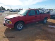 ✅ 1997 Chevrolet S-10 LS • VIN: 1GCCS19X0V8133881 • Лот: 43599778. Опубликован ранее на IAAI с пробегом 127 006 миль. Бесплатный доступ к архиву аукционных продаж из США и подробный отчёт об истории автомобиля на DreamBid. Изображение 2.